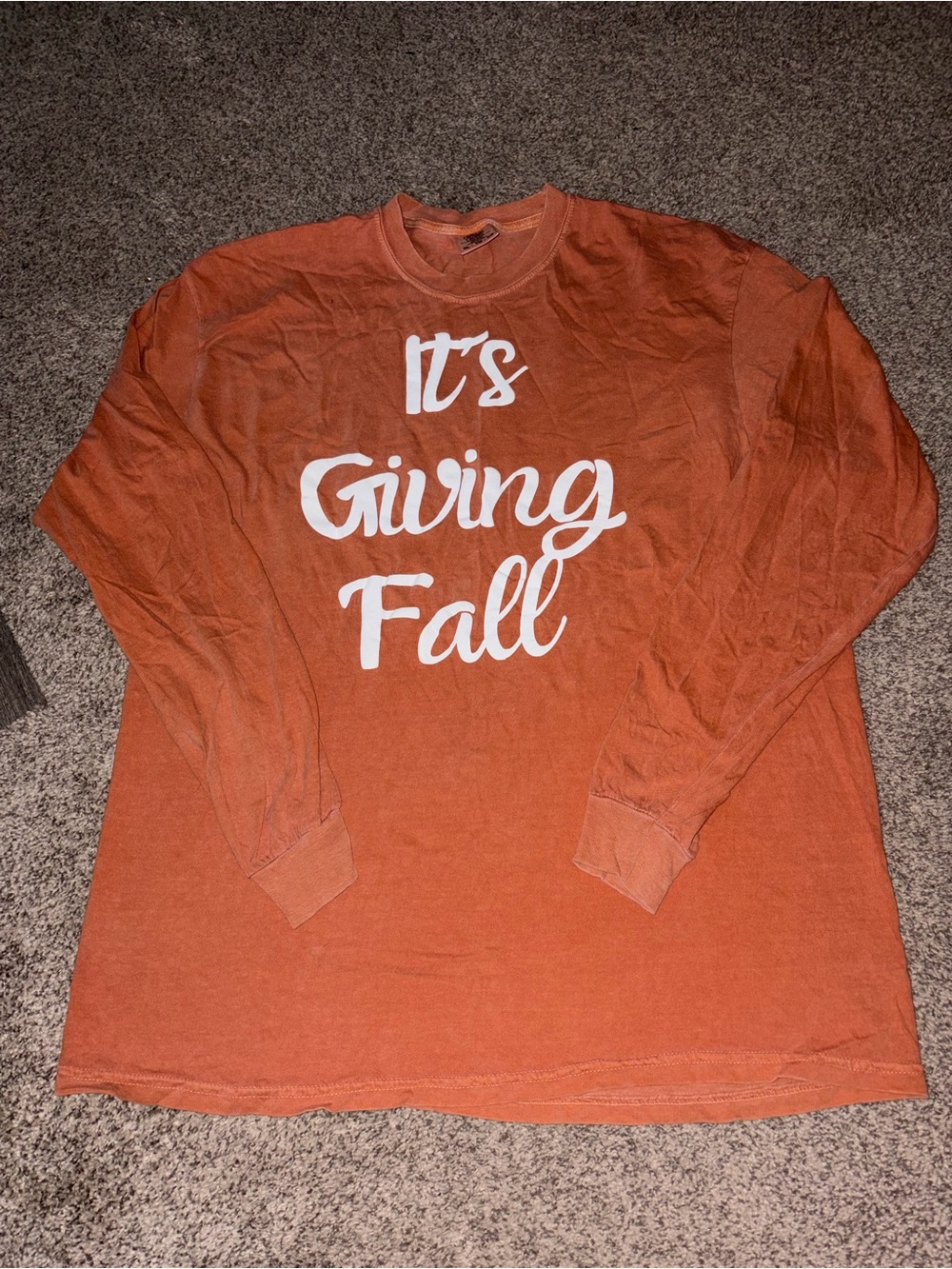 Comfort Colors Rust Long Sleeve Tee with "It's Giving Fall" Script